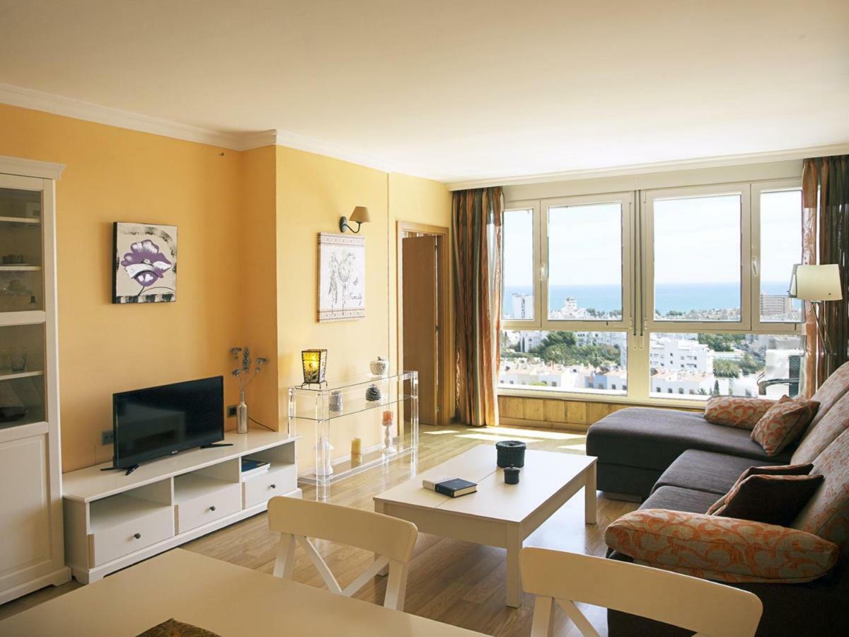 Appartamento Amazing Sea Views, Comfortable & Pool Torremolinos Esterno foto